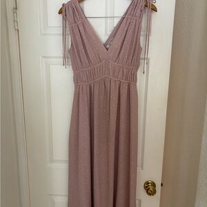 Madewell link and white polkadot dress